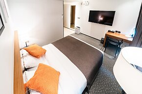 Hotels One