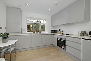 St Martins House Luxury Apts. Ruislip