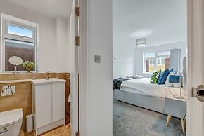 St Martins House Luxury Apts. Ruislip