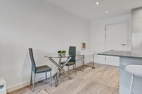 St Martins House Luxury Apts. Ruislip