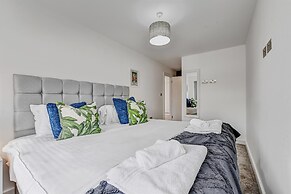 St Martins House Luxury Apts. Ruislip