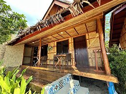 El Nido Beach Huts