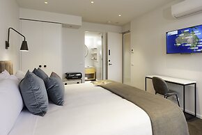 Oaks R Suites Geelong