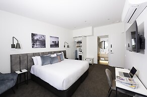 Oaks R Suites Geelong