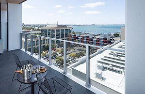 Oaks R Suites Geelong