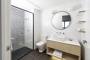 Oaks R Suites Geelong