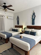 Noah Beach Hotel & Suites