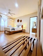 Noah Beach Hotel & Suites