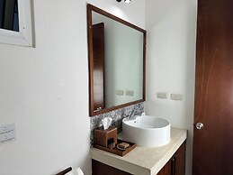 Noah Beach Hotel & Suites