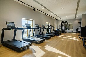 mk | hotel tirana
