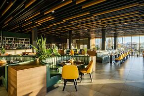 mk | hotel tirana