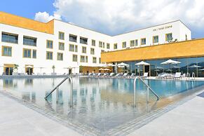 mk | hotel tirana