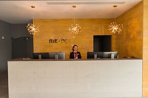mk | hotel tirana