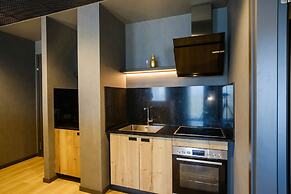 mk | hotel tirana