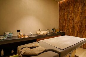 mk | hotel tirana