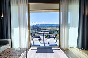 mk | hotel tirana