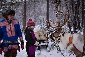 Sorrisniva Arctic Wilderness Lodge