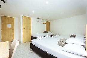 HOTEL COLORES BOUTIQUE