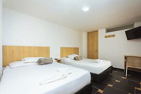HOTEL COLORES BOUTIQUE