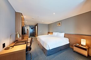 Ramada by Wyndham Gumi