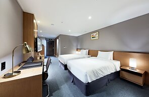 Ramada by Wyndham Gumi