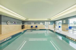 Holiday Inn Express & Suites Welland by IHG