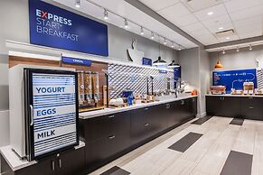 Holiday Inn Express & Suites Welland by IHG