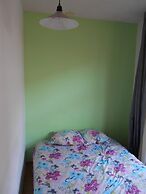 Room in Amsterdam Center No Parties Allowed