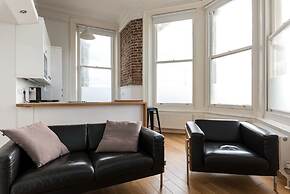 Immaculate 1-bed Apartment on Hove Seafront