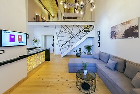 Aigli Seafront Loft - Luxury Design Retreat