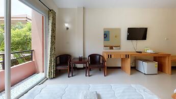 Kiang Talay Resort