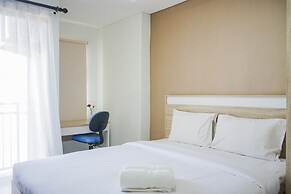 Minimalist and Comfy Studio Springwood Apartment