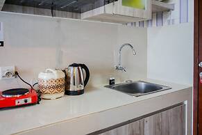 Cozy Living Studio Apartment at Springwood Residence