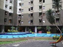 Strategic & Comfy Studio at Gateway Cicadas Apartment