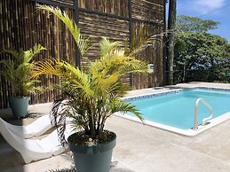 Vista Ocean Suites