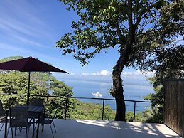 Vista Ocean Suites