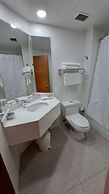 Hotel Diego de Almagro Castro