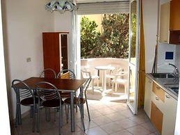 Lido Spina / Estensi Apartments