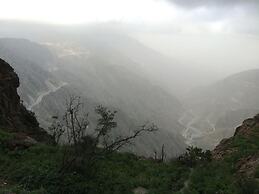 Raghdan Village
