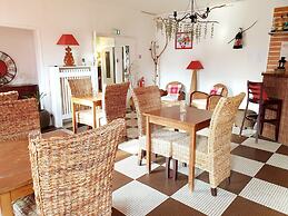 Hotel Saint Cyr