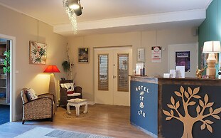 Hotel Saint Cyr