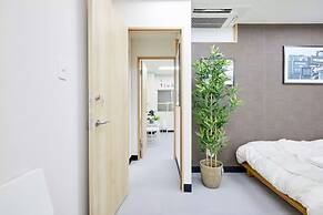 TORA HOTEL Taito B