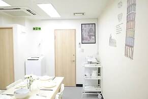 TORA HOTEL Taito B