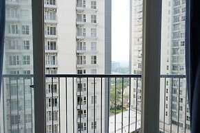 Nice and Prime Location 1BR Casa De Parco Apartment