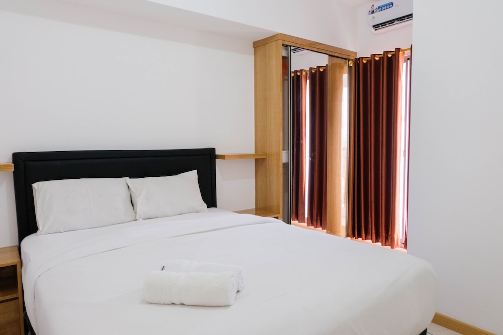 Comfortable 2BR Apartment at M-Town Residence