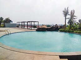 Modern 2BR Grand Kamala Lagoon Apartment