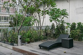 Luxury 2BR at The Empyreal Condominium Epicentrum Apartment