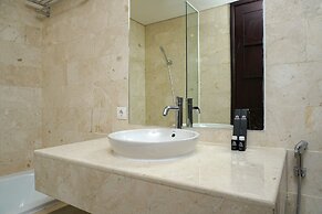Luxury 2BR at The Empyreal Condominium Epicentrum Apartment
