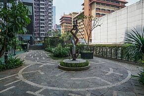 Cozy Studio at Tamansari Semanggi Apartment