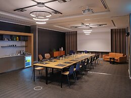 Adina Apartment Hotel Cologne
